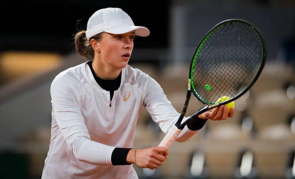  斯维亚泰克连胜纪录延续，罗兰加洛斯展风采