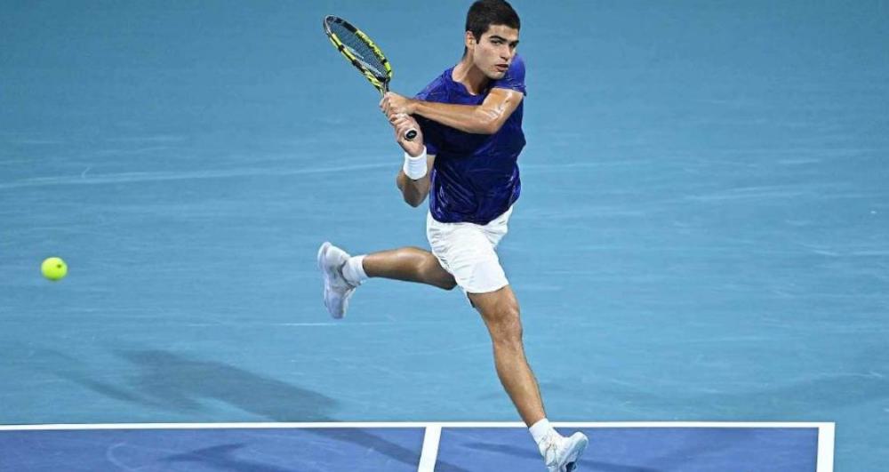  鲁德背靠背闯入决赛，北欧新星持续闪耀