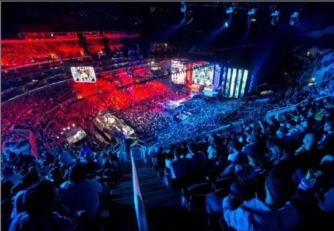  电竞赛事落户古城掀起全民热潮